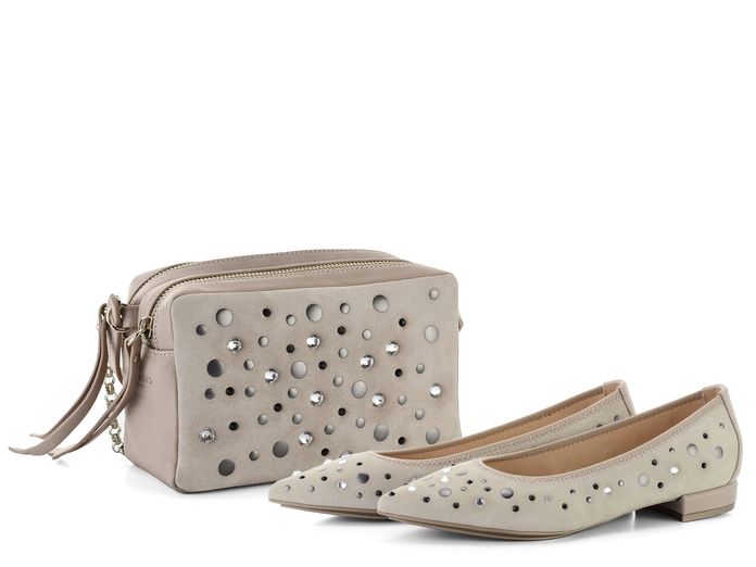 Hispanitas kabelka crossbody s cvočky a kamínky Nougat BV86810