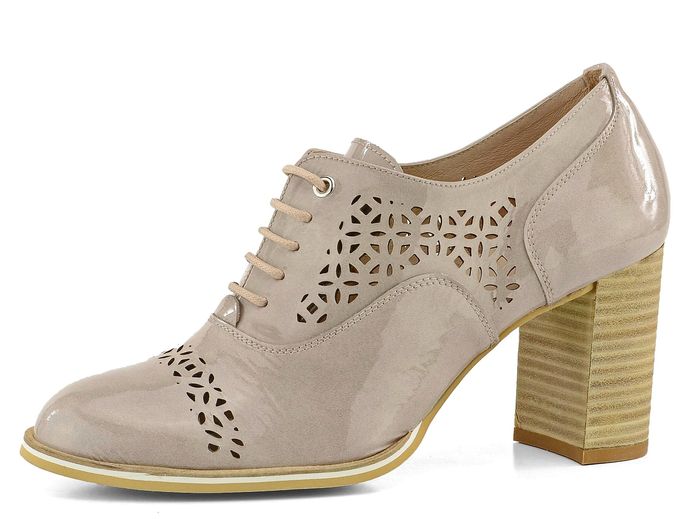 Hispanitas lakované polobotky Nougat HV74893