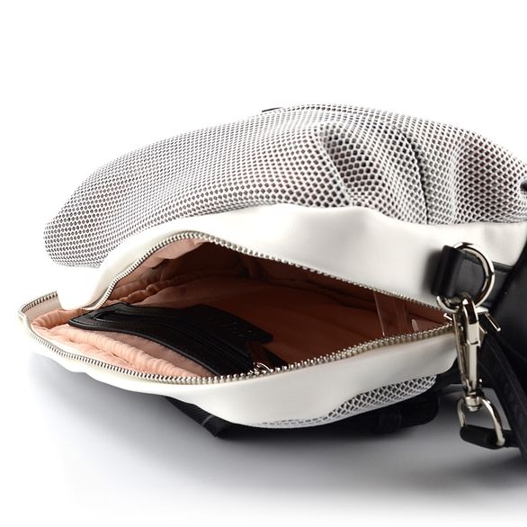 Hispanitas bílo-černá crossbody kabelka sportovní módy BV211131