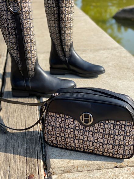 Hispanitas crossbody kabelka vytkávaná černá BI00858