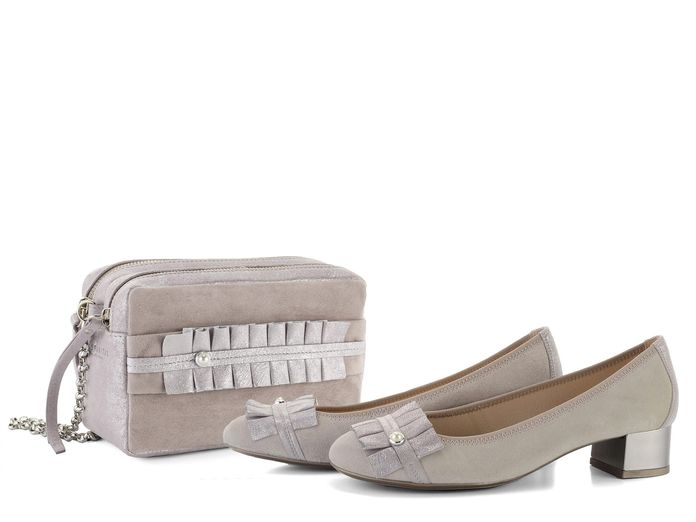 Hispanitas kabelka crossbody s perličkou Nougat